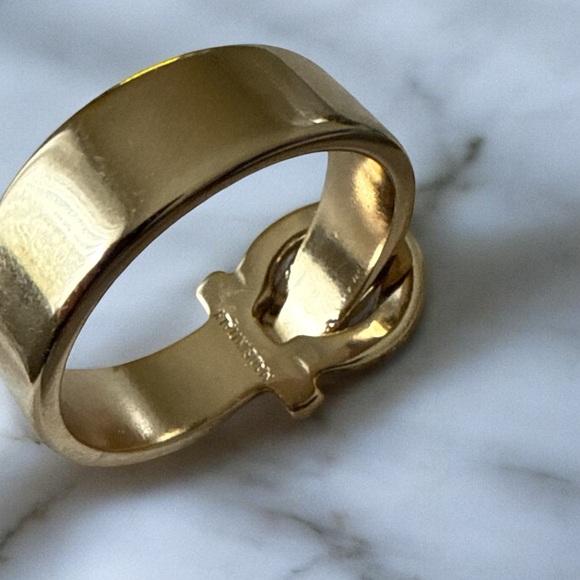 Salvatore Ferragamo Gold Tone Scarf Buckle Ring - Picture 6 of 6